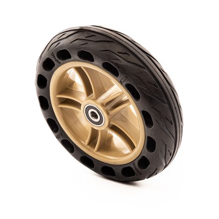 Front wheel with tyre